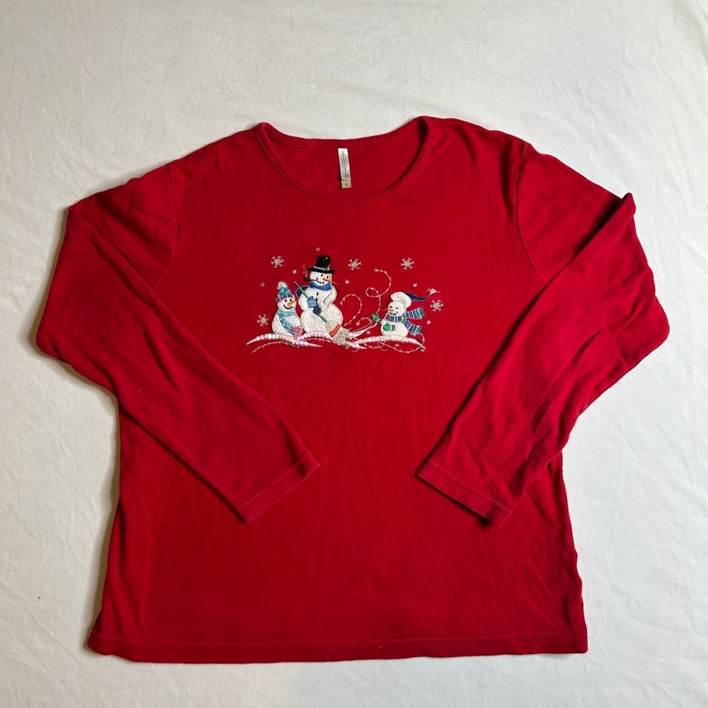 White Stag Red Embroidered Snowman Holiday Top | Size L